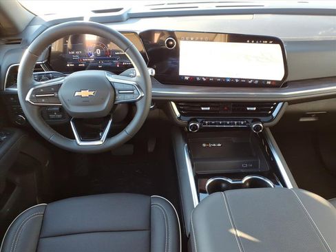 New 2026 Chevrolet Suburban Premier w/ Sun And Tow Package image 14