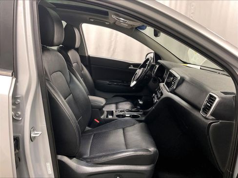 Used 2020 Kia Sportage EX w/ Option Group 15 image 11