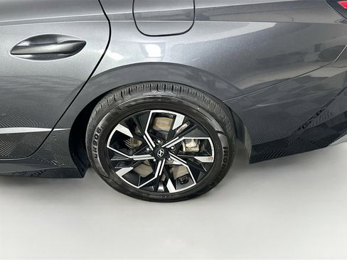 Used 2024 Hyundai Sonata SEL FWD image 11