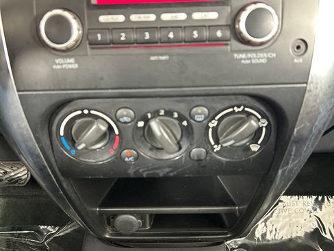 Used 2012 Suzuki SX4 LE FWD image 13