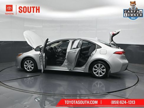 Used 2024 Toyota Corolla LE FWD image 53