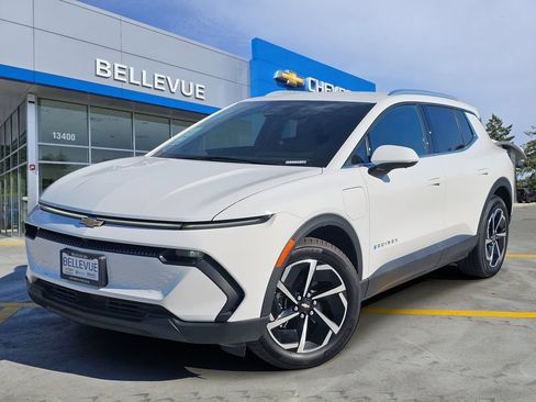 New 2026 Chevrolet Equinox EV LT AWD/4WD image 1