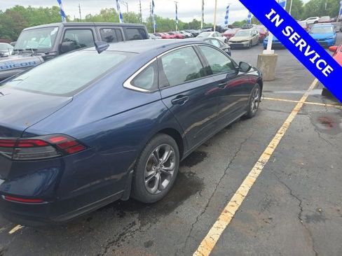 Used 2024 Honda Accord EX image 10