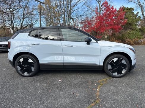 New 2025 Volvo EX30 Ultra w/ Protection Package Premier image 8