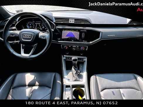 Used 2023 Audi Q3 2.0T Premium w/ Convenience Package AWD/4WD image 13