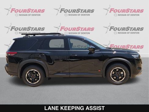 New 2026 Nissan Pathfinder Rock Creek w/ Rock Creek Premium Package AWD/4WD image 3