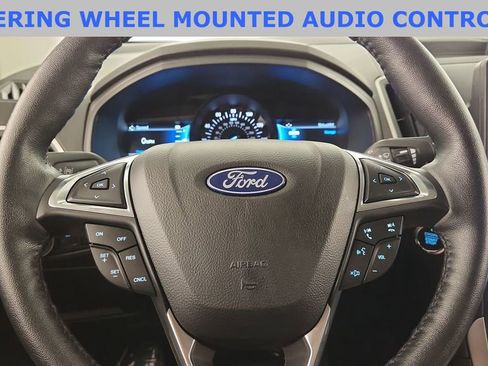 Used 2022 Ford Edge SEL image 20