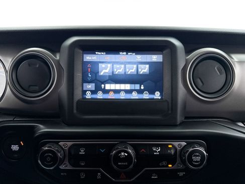 Used 2022 Jeep Wrangler Unlimited Sport AWD/4WD image 20