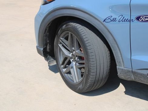 Used 2025 Ford Explorer ST w/ Sun And Sound Package AWD/4WD image 9