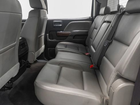 Used 2019 GMC Sierra 3500 SLT w/ Duramax Plus Package AWD/4WD image 32
