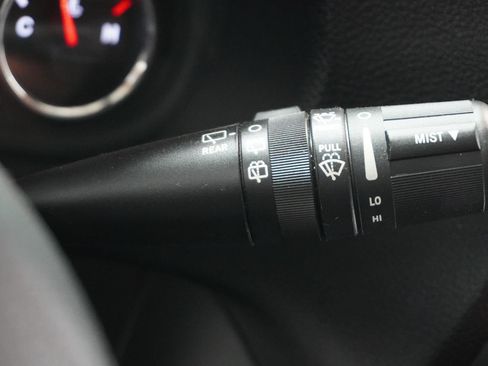 Used 2015 Jeep Wrangler Altitude image 22