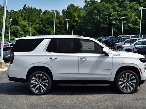 New 2026 Chevrolet Tahoe High Country w/ Sun And Tow Package AWD/4WD image 6