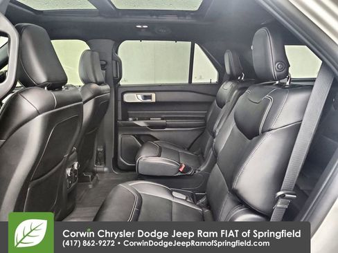 Used 2020 Ford Explorer ST w/ ST Street Pack AWD/4WD image 30