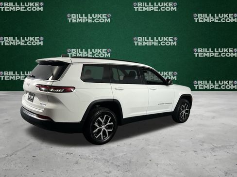 Used 2024 Jeep Grand Cherokee L Limited image 5