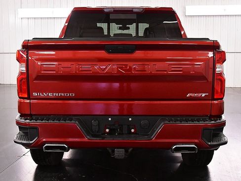 Used 2019 Chevrolet Silverado 1500 RST image 6