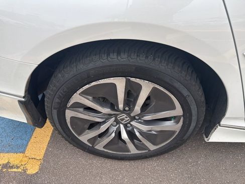 Used 2020 Honda Accord EX-L image 7