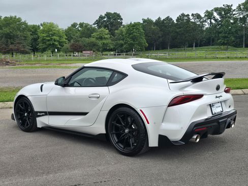 Used 2024 Toyota Supra RWD image 3