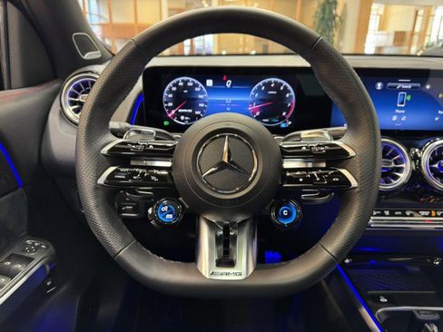 Certified 2025 Mercedes-Benz GLB 35 AMG AMG 35 image 8