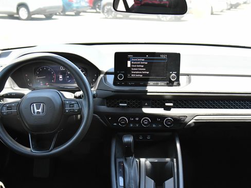 Used 2023 Honda Accord EX image 35