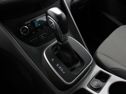 Used 2013 Ford C-MAX SE FWD image 16