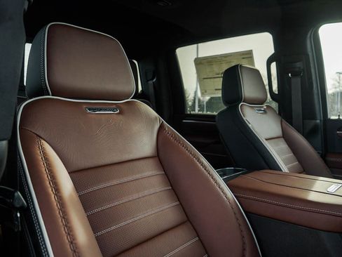 New 2026 GMC Sierra 3500 Denali Ultimate image 10