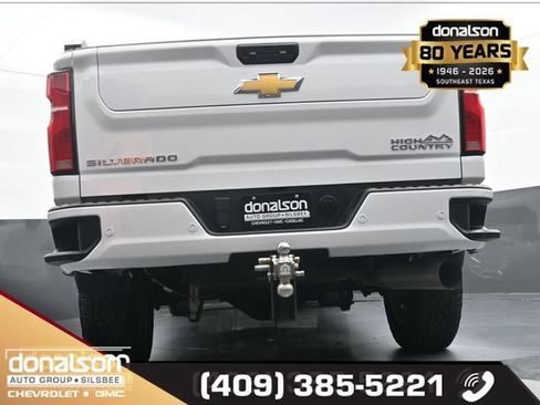 Used 2025 Chevrolet Silverado 2500 High Country w/ High Country Premium Package AWD/4WD image 18