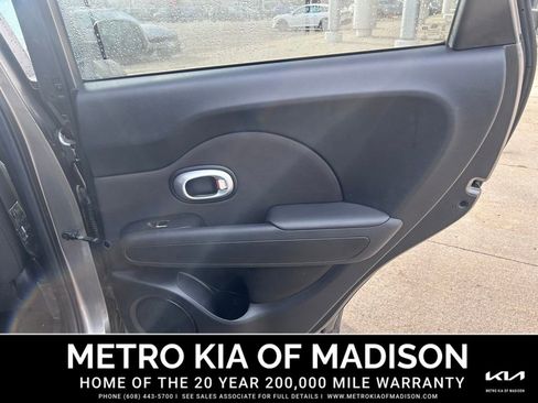 Used 2017 Kia Soul image 26