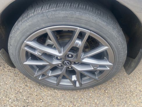 Used 2023 Nissan Altima 2.5 SR w/ SR Premium Package FWD image 6