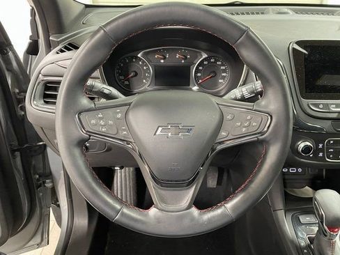 Used 2023 Chevrolet Equinox RS AWD/4WD image 14