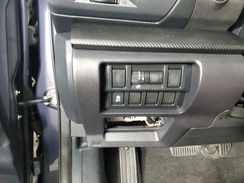 Used 2019 Subaru Impreza 2.0i w/ Eyesight AWD/4WD image 27