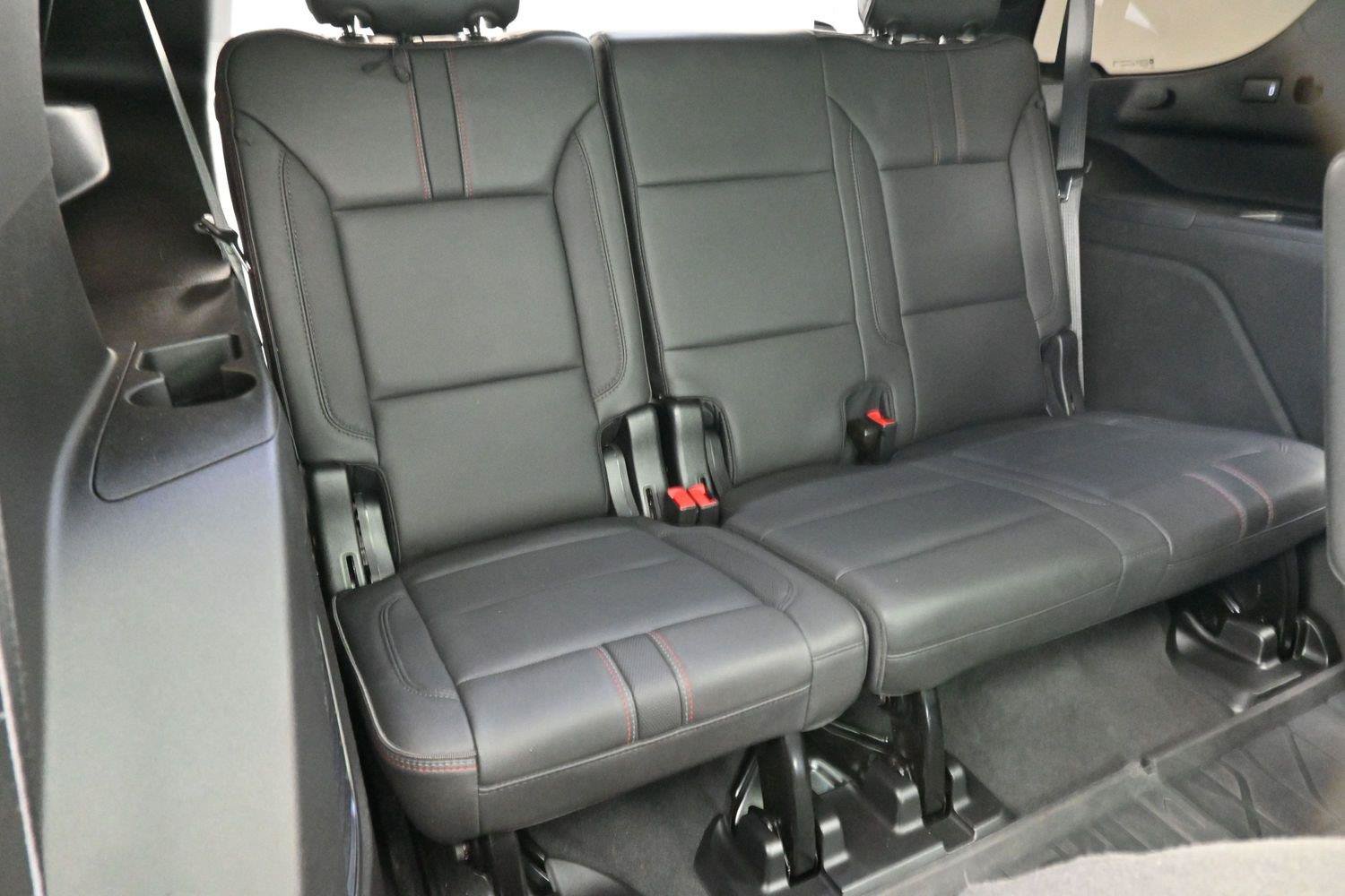 Used 2024 Chevrolet Tahoe RST w/ Luxury Package AWD/4WD image 39