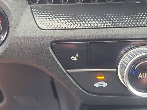 Used 2024 Honda CR-V EX image 18