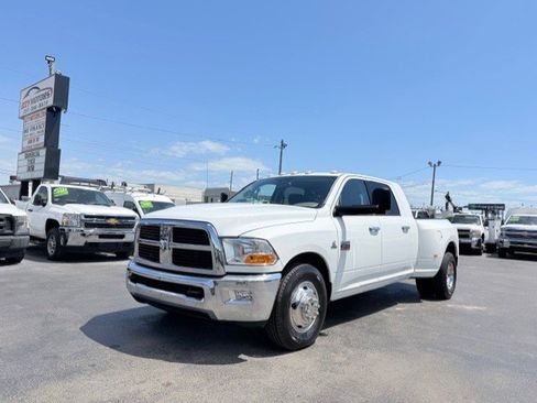 Used 2012 RAM 3500 SLT image 2