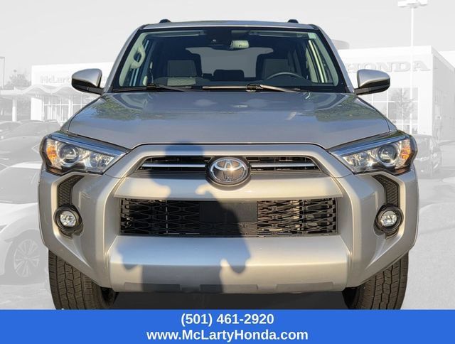 Used 2024 Toyota 4Runner SR5 AWD/4WD image 5