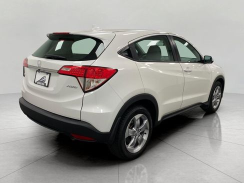 Used 2020 Honda HR-V LX image 4