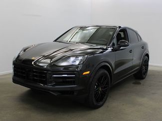 New 2025 Porsche Cayenne S 360° Tour