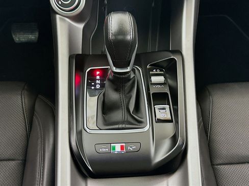 Used 2024 Alfa Romeo Tonale Ti AWD/4WD image 14