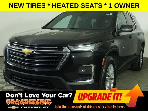 Used 2023 Chevrolet Traverse LT FWD image 1