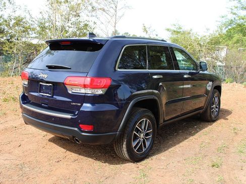 Used 2017 Jeep Grand Cherokee Limited image 7