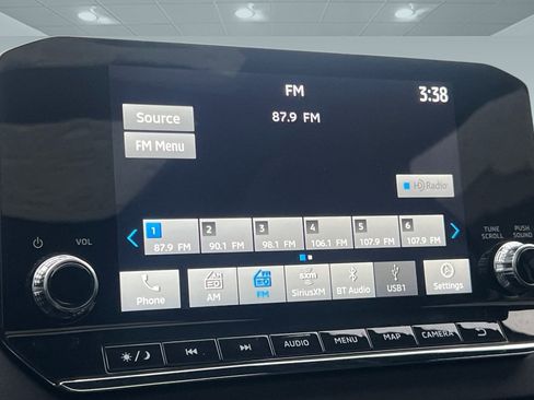 Used 2025 Mitsubishi Outlander SEL image 23