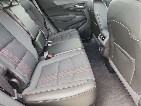 Used 2024 Chevrolet Equinox RS FWD image 25