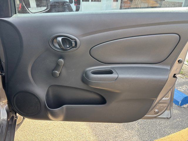 Used 2017 Nissan Versa S Plus FWD image 42