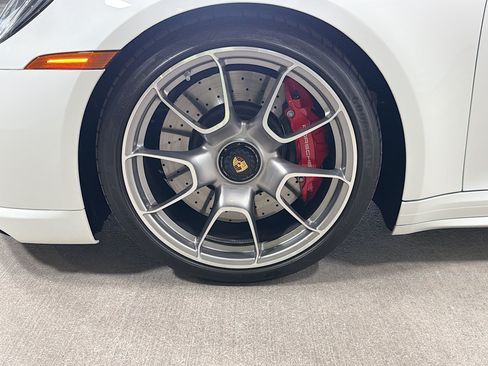 Certified 2024 Porsche 911 Turbo AWD/4WD image 39