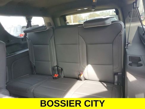 New 2026 GMC Yukon XL Elevation w/ LPO, Illumination Package image 8