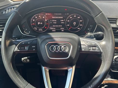 Used 2019 Audi Q5 2.0T Premium Plus w/ Premium Plus Package AWD/4WD image 25