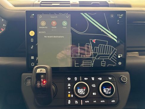 New 2026 Land Rover Defender 110 X-Dynamic SE AWD/4WD image 25