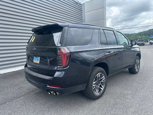 Used 2025 Chevrolet Tahoe Z71 AWD/4WD image 4
