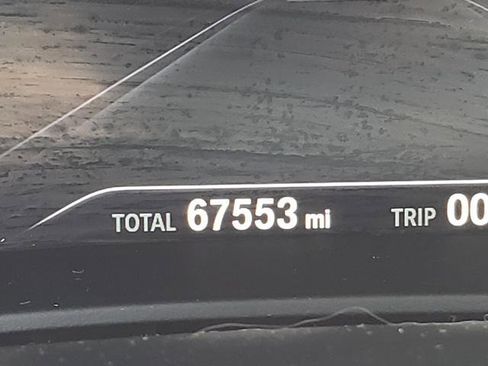 Used 2019 BMW M550i xDrive image 26