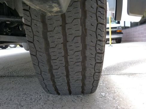 Used 2025 RAM ProMaster 2500 w/ Safety Group FWD image 37