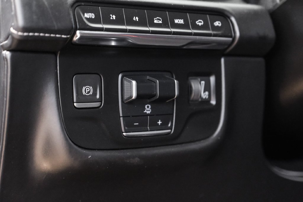 Used 2021 Cadillac Escalade Premium Luxury Platinum AWD/4WD image 22
